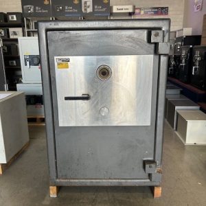 Axcess Locksmiths & Safes | Victoria heavy duty security safe Lord heavy duty TDR safe - Used Safes