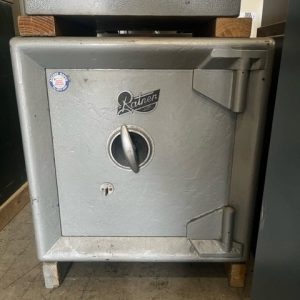 Vintage Ratner safe - Used Safes