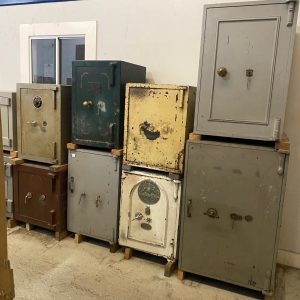 Antique Vintage safes Sydney - Used Safes