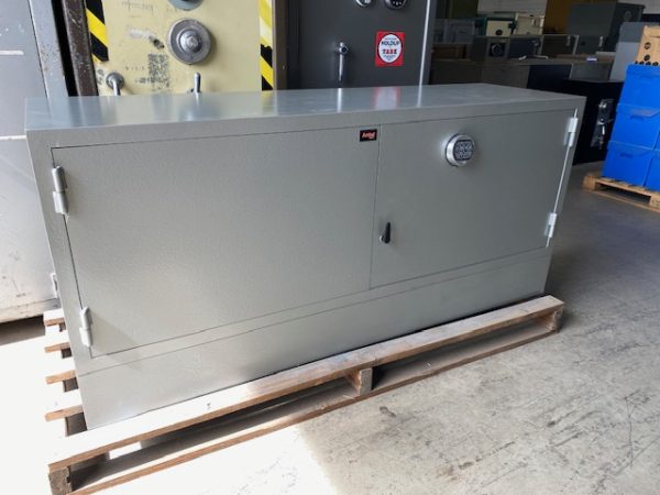 Ardel custom horizontal safe - Storage And Security Cabinets