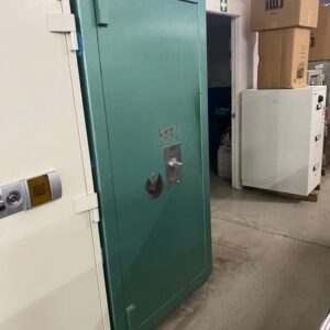 Security cabinet safe - Used Safes