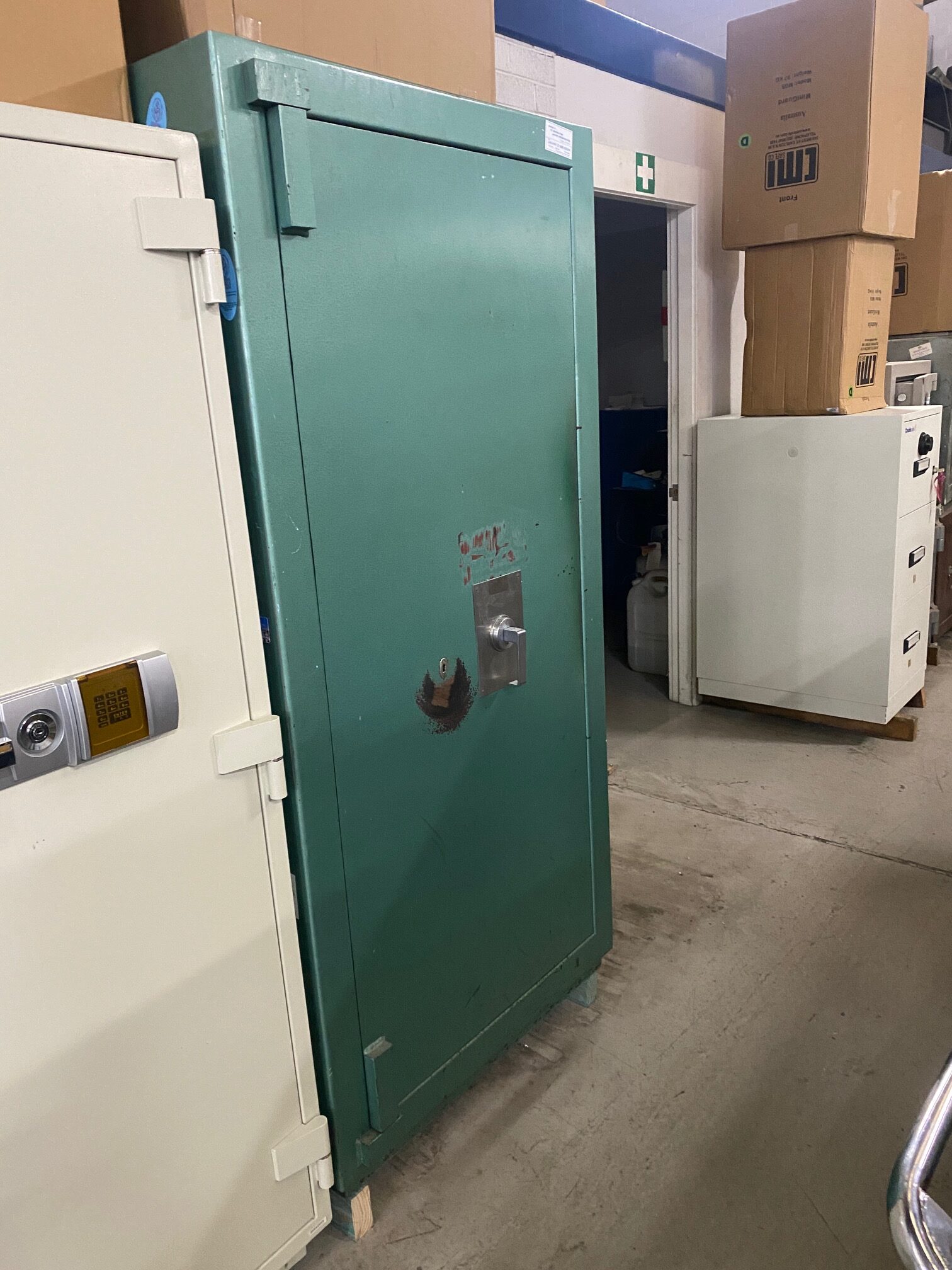 Security cabinet safe